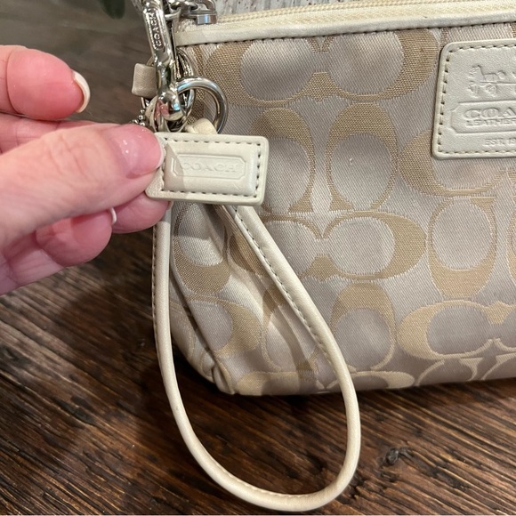 Coach Beige Signature Wristlet - EUC - Picture 3 of 6